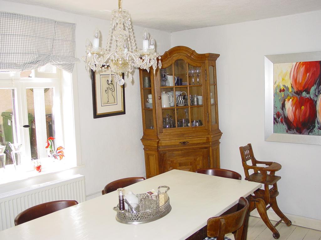 Robert'S Bed & Breakfast Helmarshausen Extérieur photo