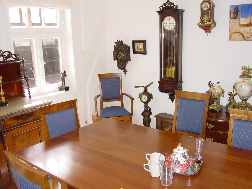 Robert'S Bed & Breakfast Helmarshausen Extérieur photo